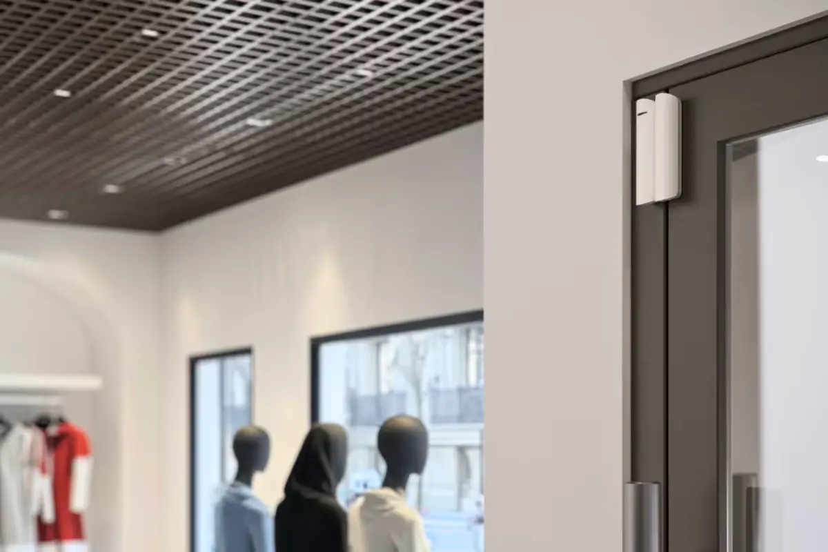 Détecteur d’ouverture Ajax DoorProtect Jeweller pour porte et fenêtre