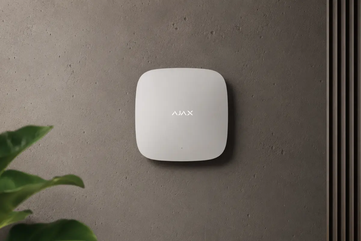 Ajax Hub 2G centrale alarme connectée