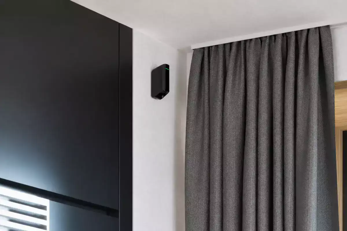 Ajax MotionProtect Curtain Jeweller détecteur de mouvement rideau intérieur